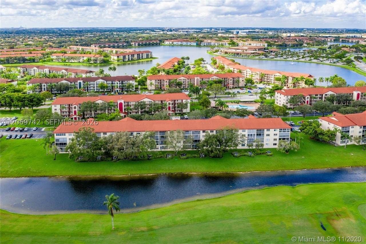 Real estate property located at 500 130th Ter #109A, Broward, Lancaster At Century Vill, Pembroke Pines, FL