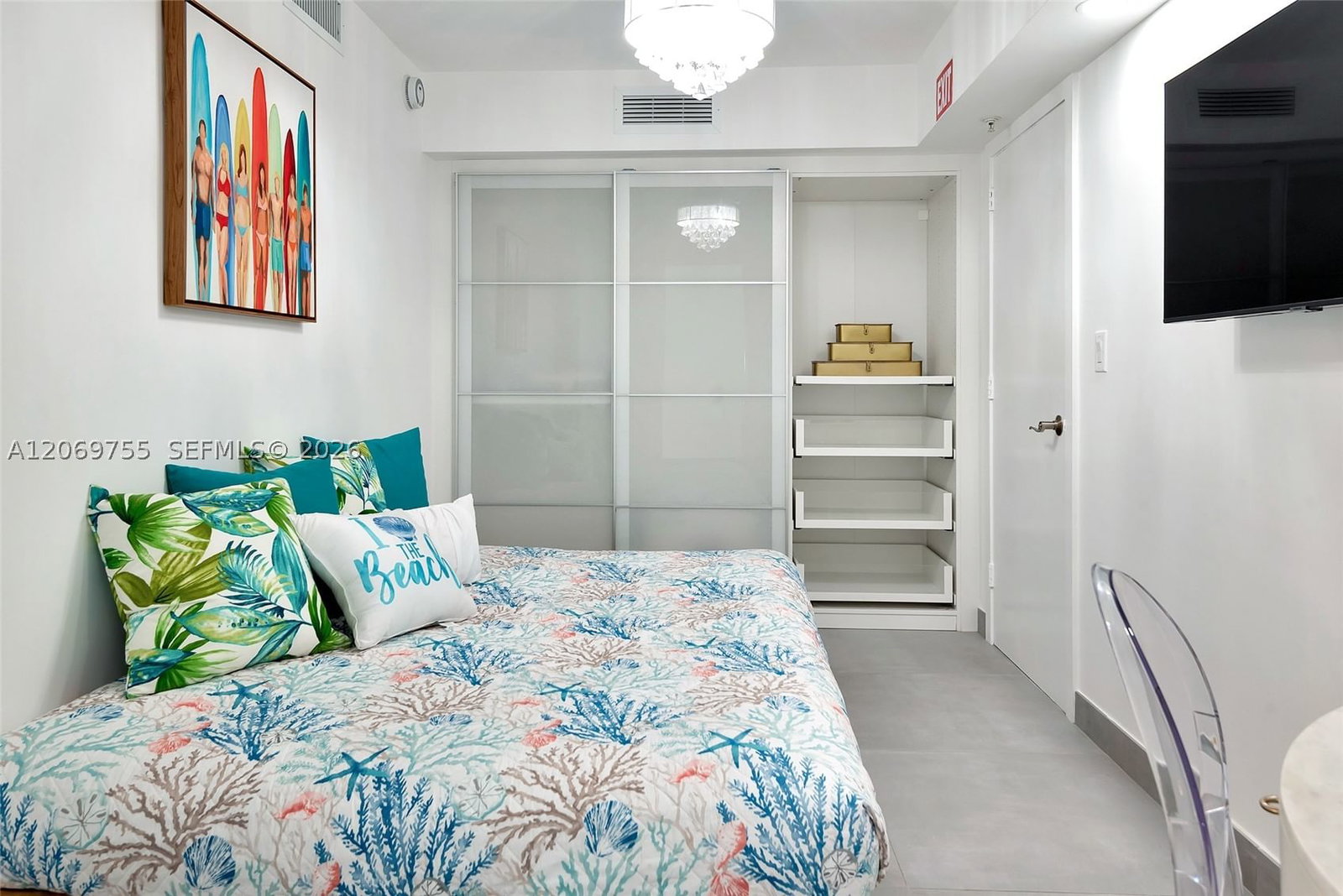 Real estate property located at 4001 Ocean Dr #14H, Broward, Sian Ocean Residences Con, Hollywood, FL