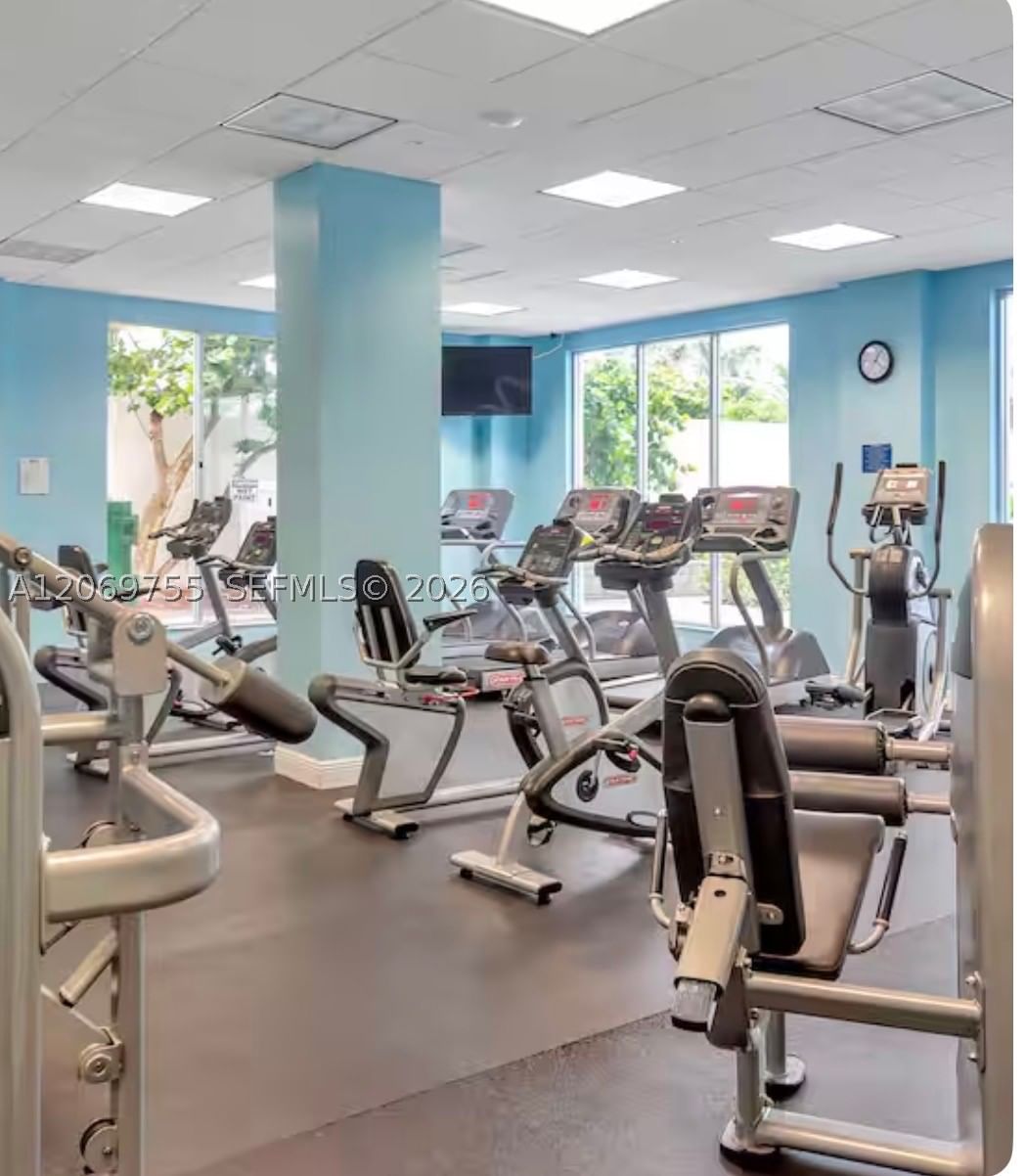 Real estate property located at 4001 Ocean Dr #14H, Broward, Sian Ocean Residences Con, Hollywood, FL