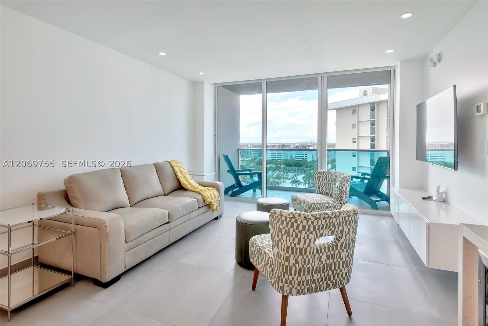 Real estate property located at 4001 Ocean Dr #14H, Broward, Sian Ocean Residences Con, Hollywood, FL