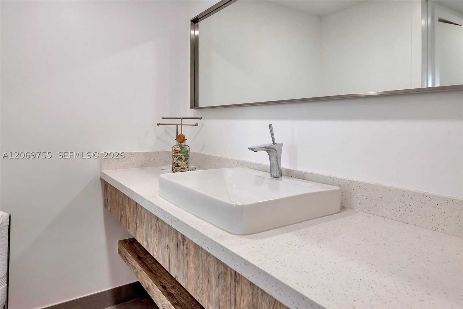 Real estate property located at 4001 Ocean Dr #14H, Broward, Sian Ocean Residences Con, Hollywood, FL