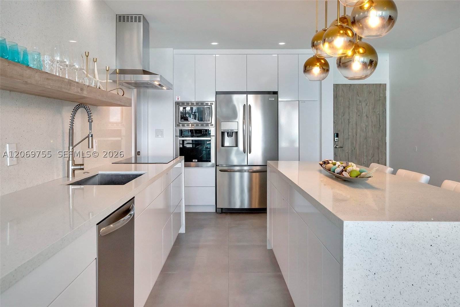 Real estate property located at 4001 Ocean Dr #14H, Broward, Sian Ocean Residences Con, Hollywood, FL