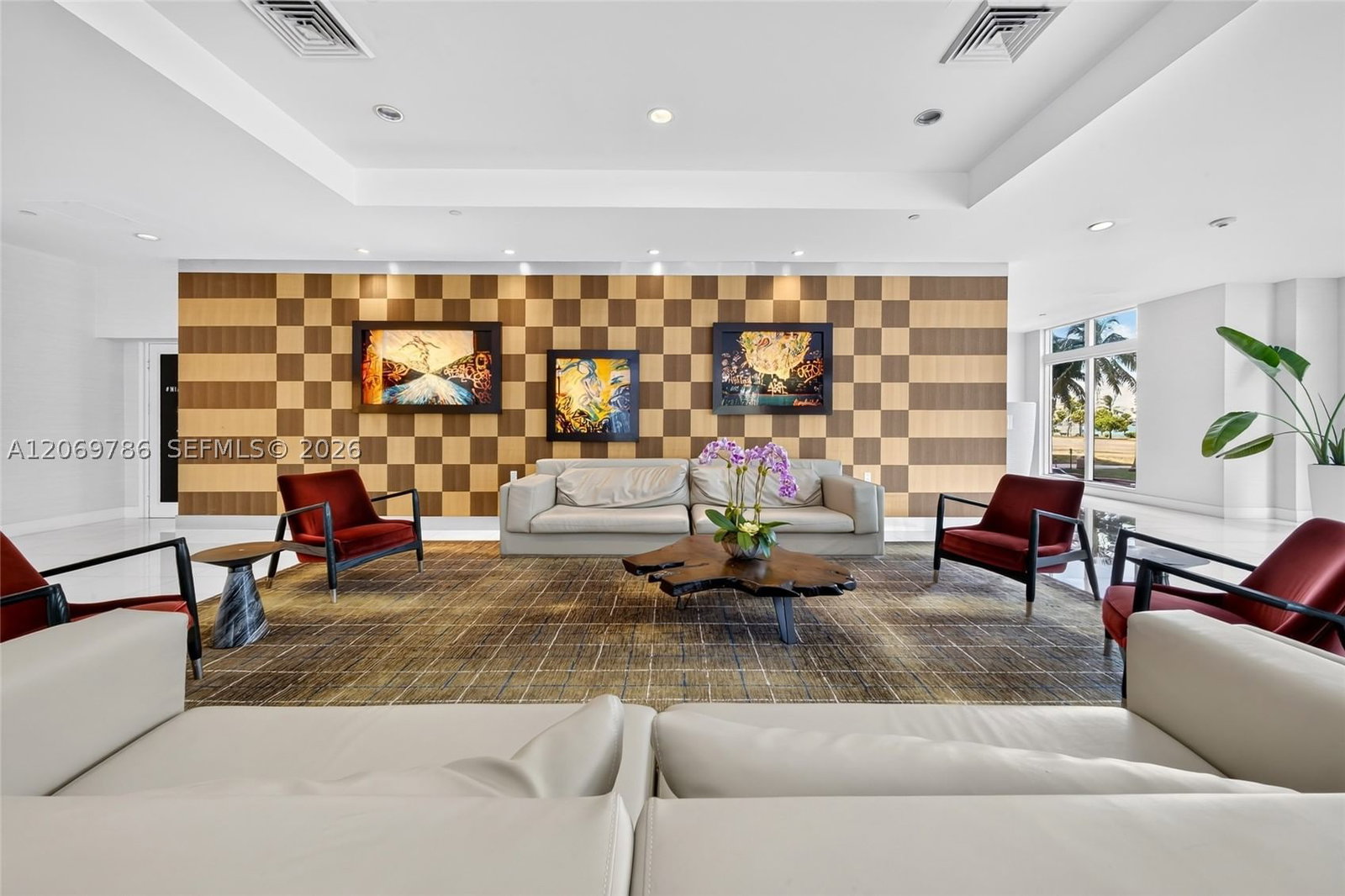 Real estate property located at 1800 Bayshore Dr #809, Miami-dade, 1800 Club Condo, Miami, FL