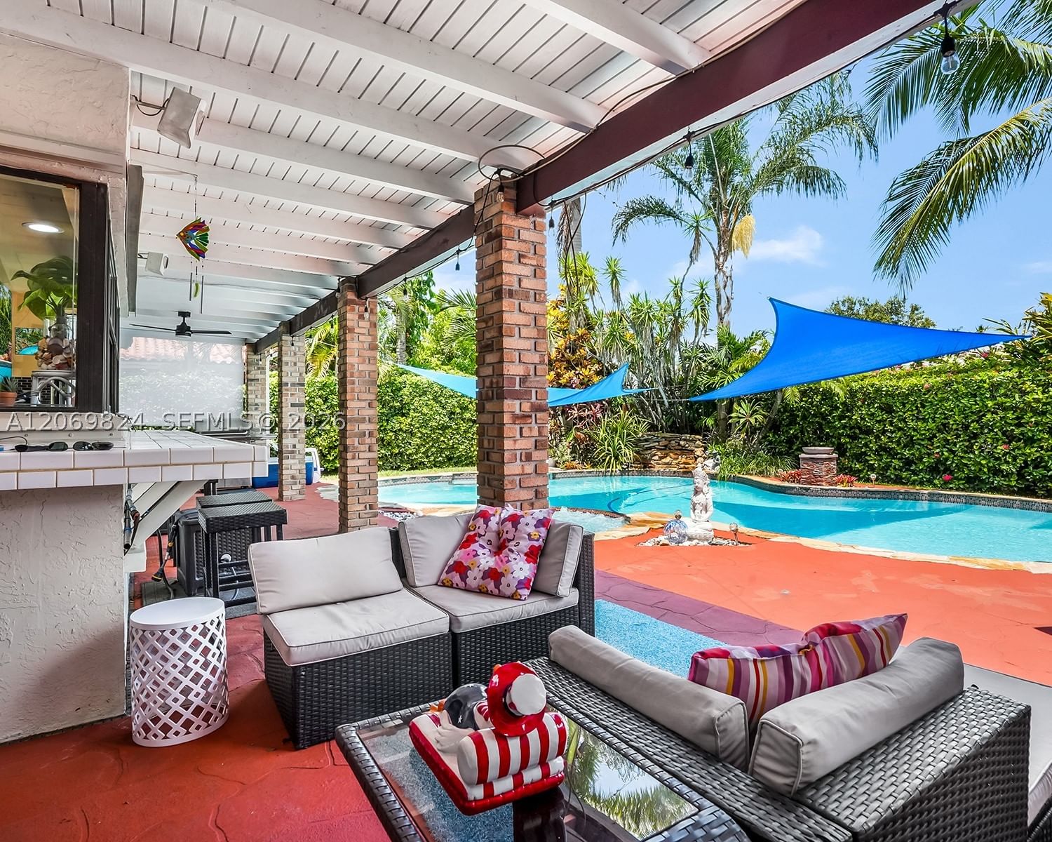 Real estate property located at 11723 95th Ter, Miami-dade, Glen Cove West Sec 1, Miami, FL