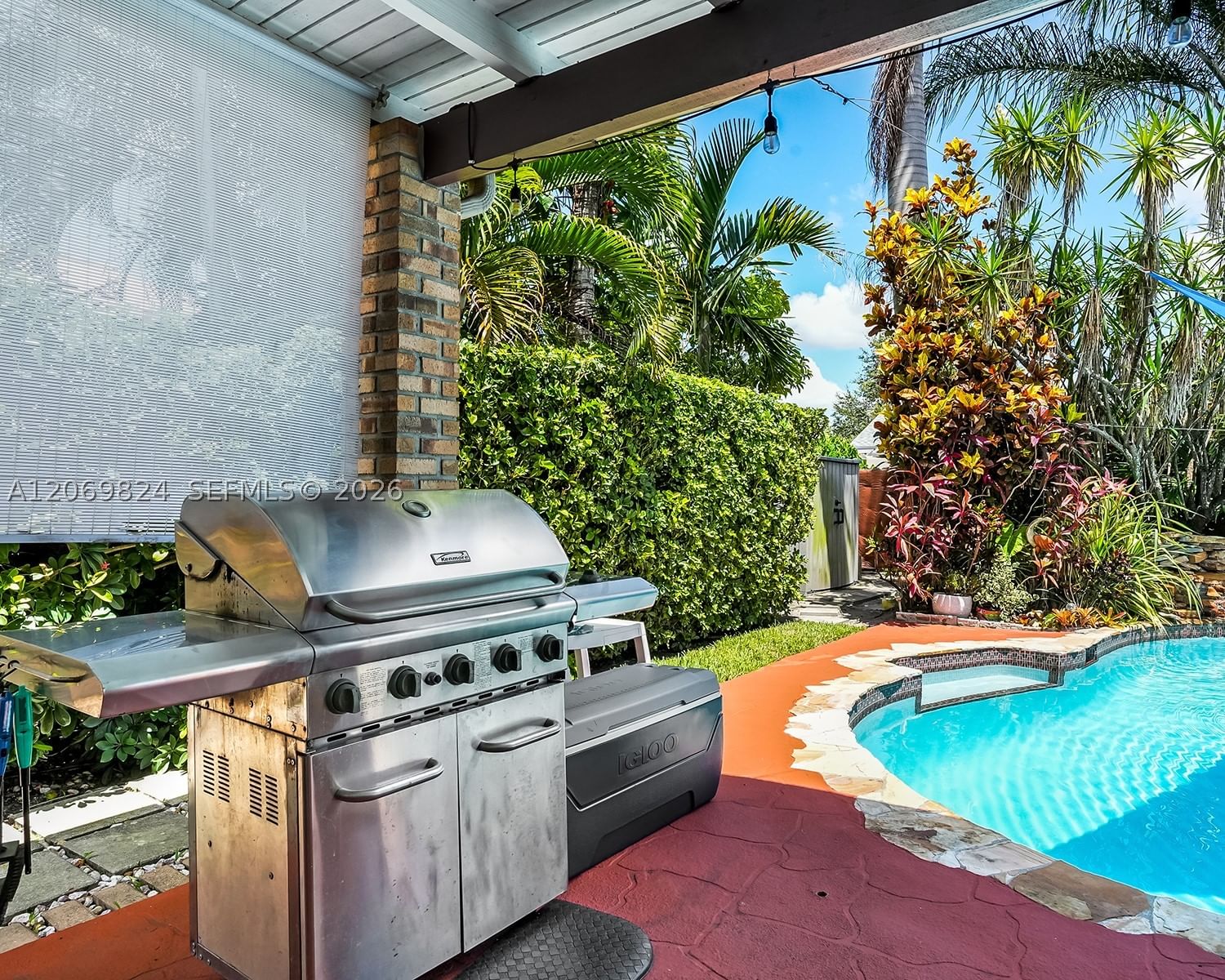 Real estate property located at 11723 95th Ter, Miami-dade, Glen Cove West Sec 1, Miami, FL