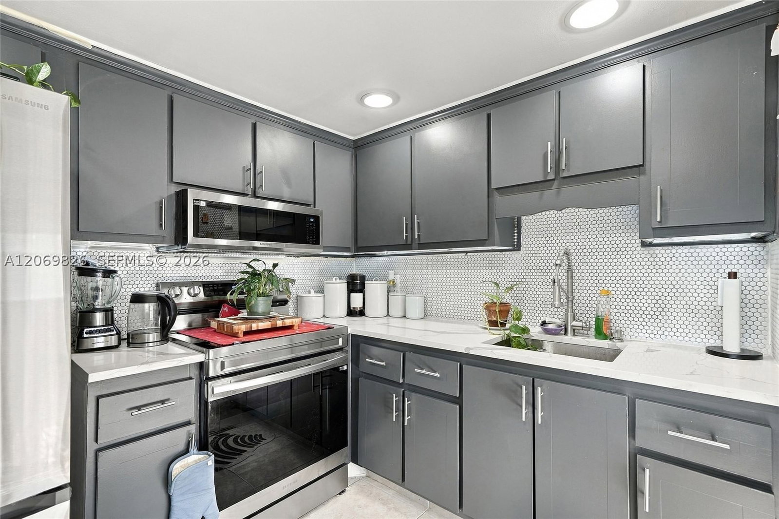 Real estate property located at 527 Brittany K #527, Palm Beach, Kings Point Brittany Cond, Delray Beach, FL