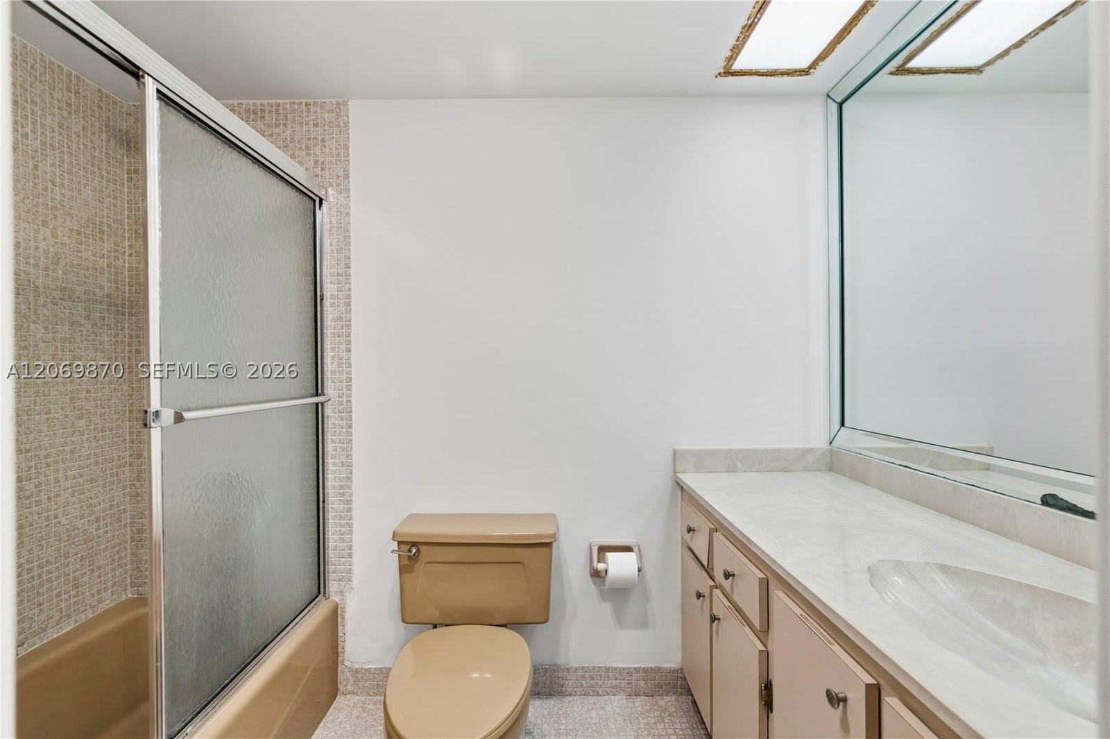 Real estate property located at 3970 Oaks Clubhouse Dr #306, Broward, Palm-aire C C 78a Condo, Pompano Beach, FL