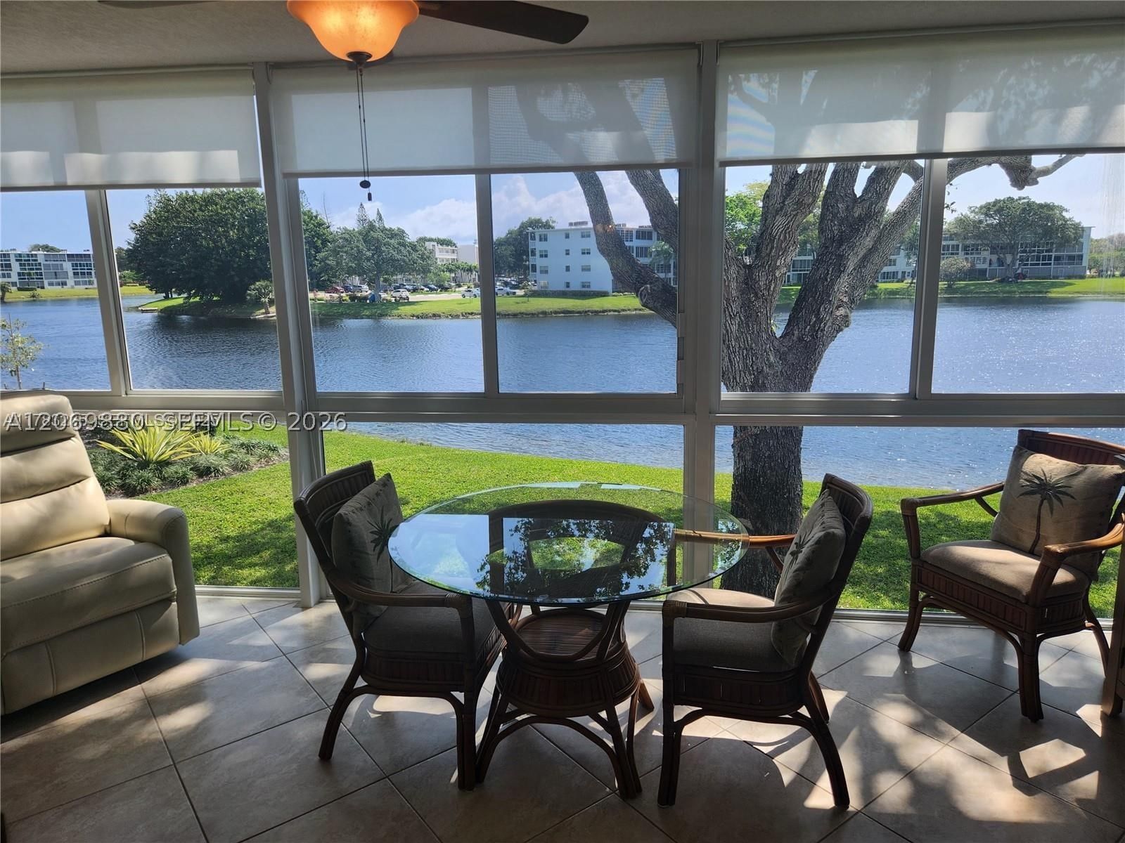 Real estate property located at 2114 Cambridge E #2114, Broward, Cambridge E Condo, Deerfield Beach, FL