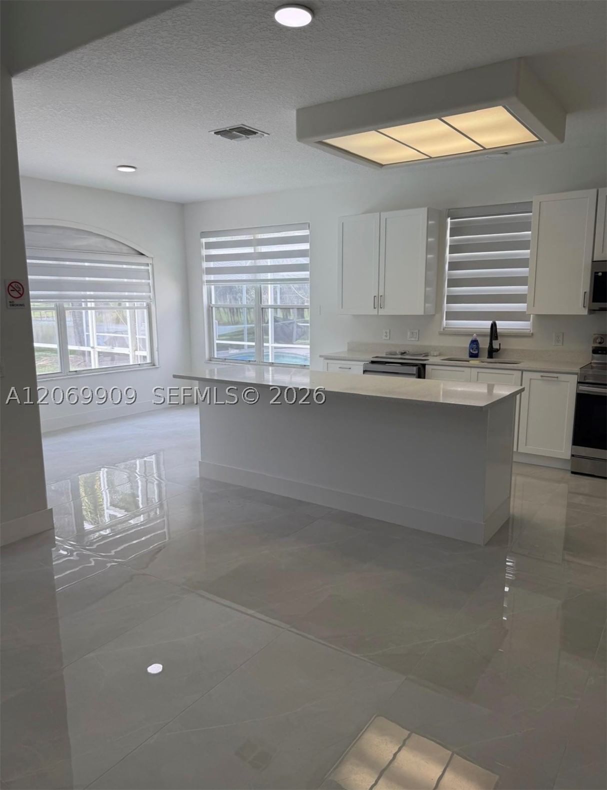 Real estate property located at 2609 Teeside Ct, Osceola, Overoaks, Kissimmee, FL