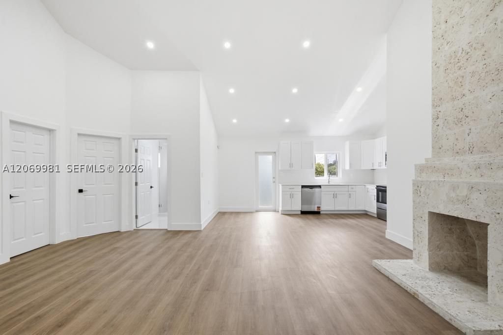 Real estate property located at 4122 11th Pl, Miami-dade, W Buena Vista Cen, Miami, FL
