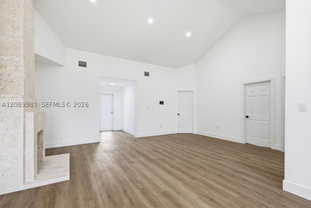 Real estate property located at 4122 11th Pl, Miami-dade, W Buena Vista Cen, Miami, FL