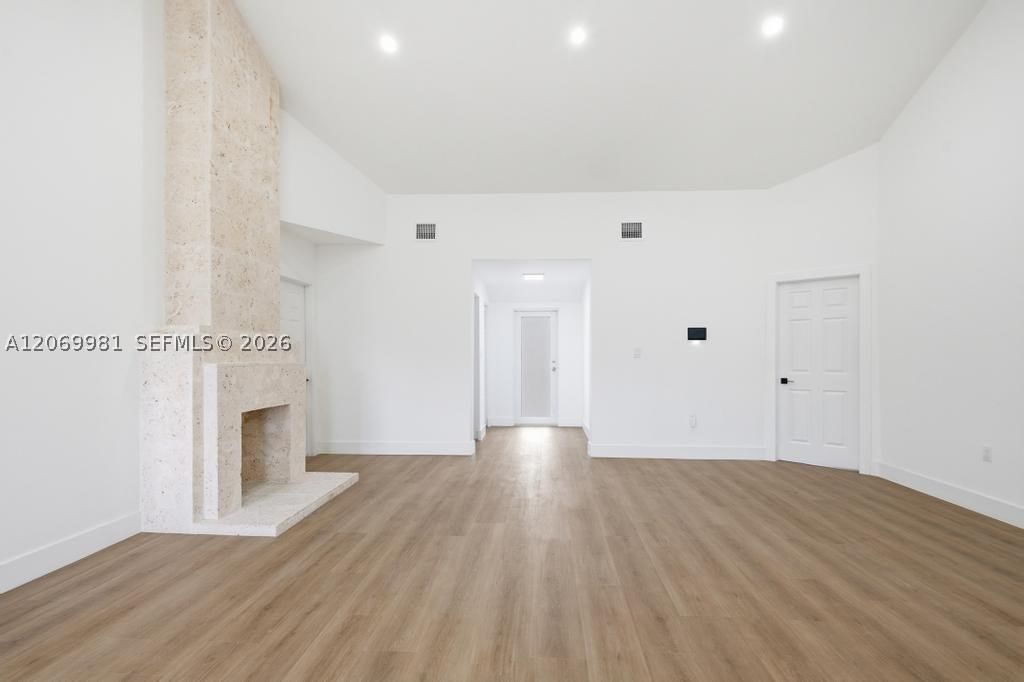 Real estate property located at 4122 11th Pl, Miami-dade, W Buena Vista Cen, Miami, FL