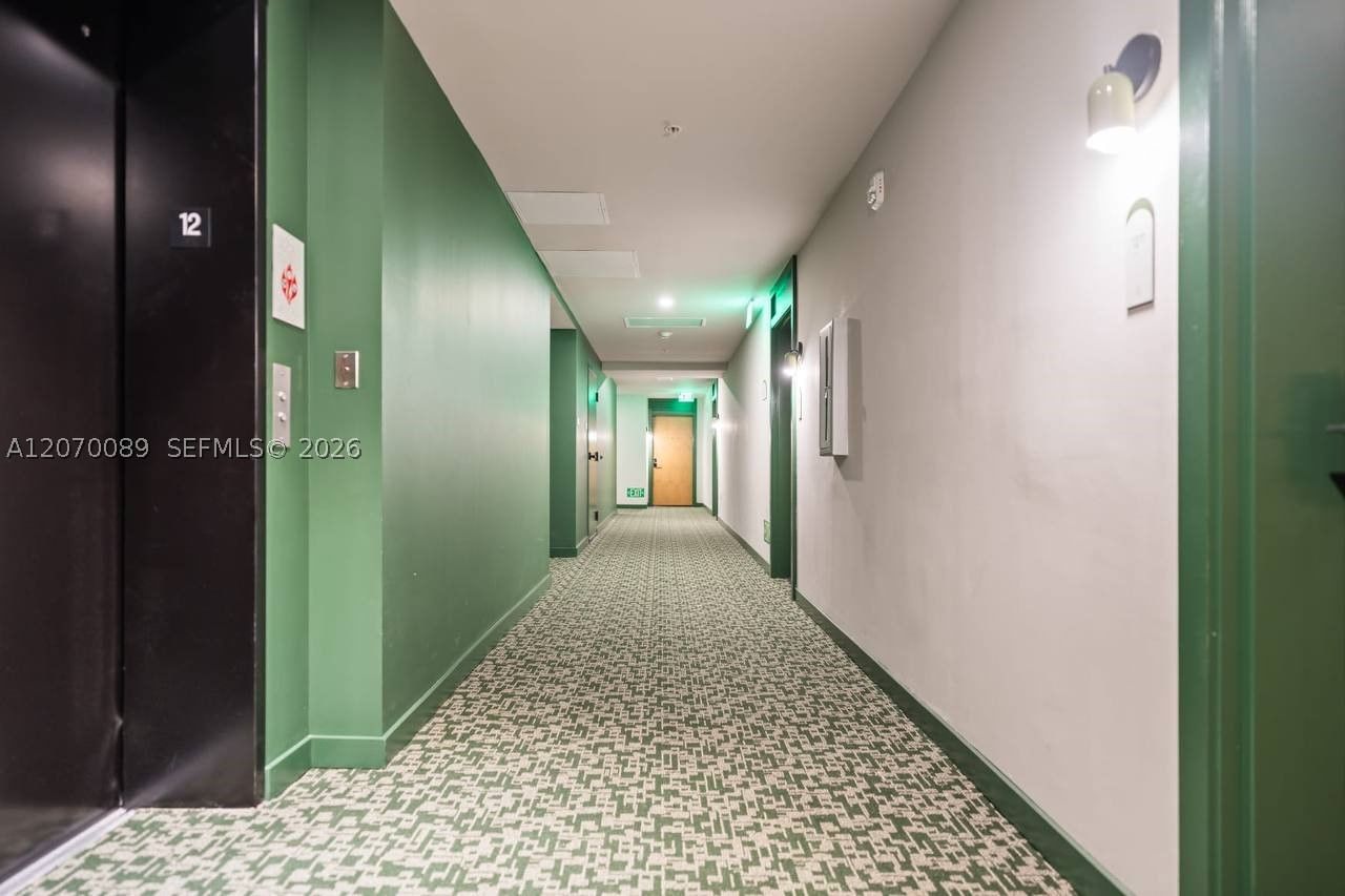 Real estate property located at 11 6th #1210, Miami-dade, Miami Worldcenter, Miami, FL
