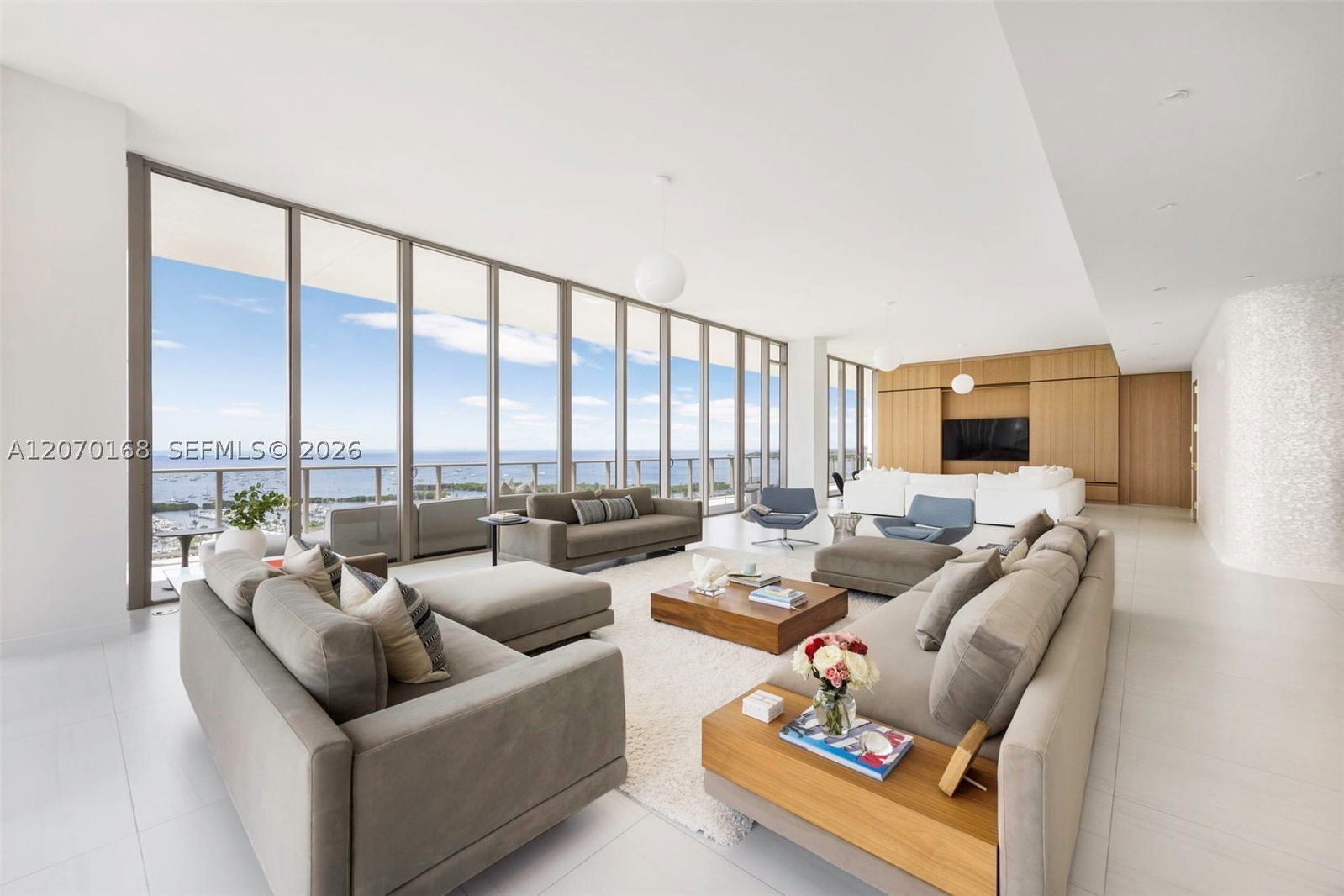 Real estate property located at 2655 Bayshore Dr #1801-02, Miami-dade, 0, Miami, FL