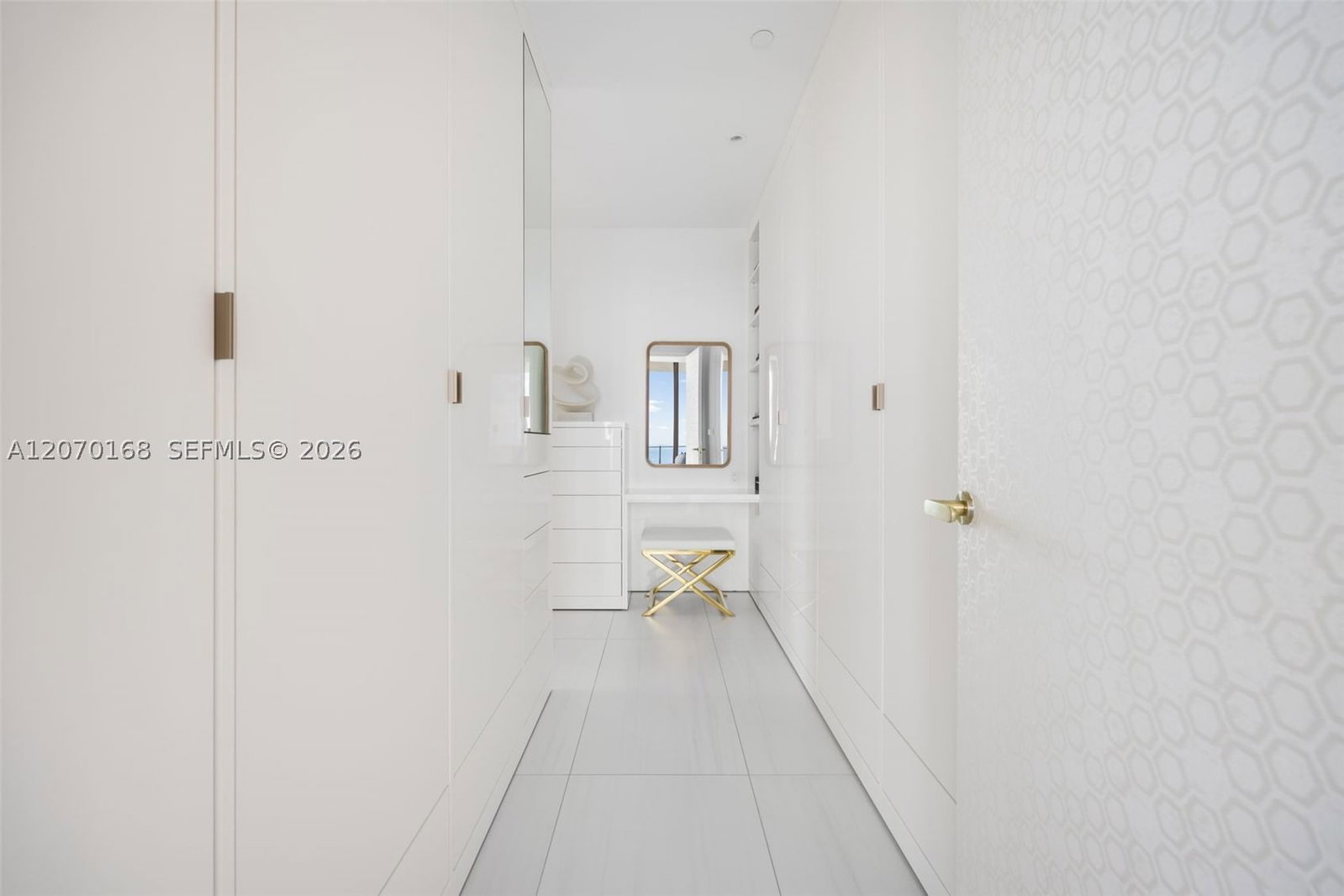 Real estate property located at 2655 Bayshore Dr #1801-02, Miami-dade, 0, Miami, FL