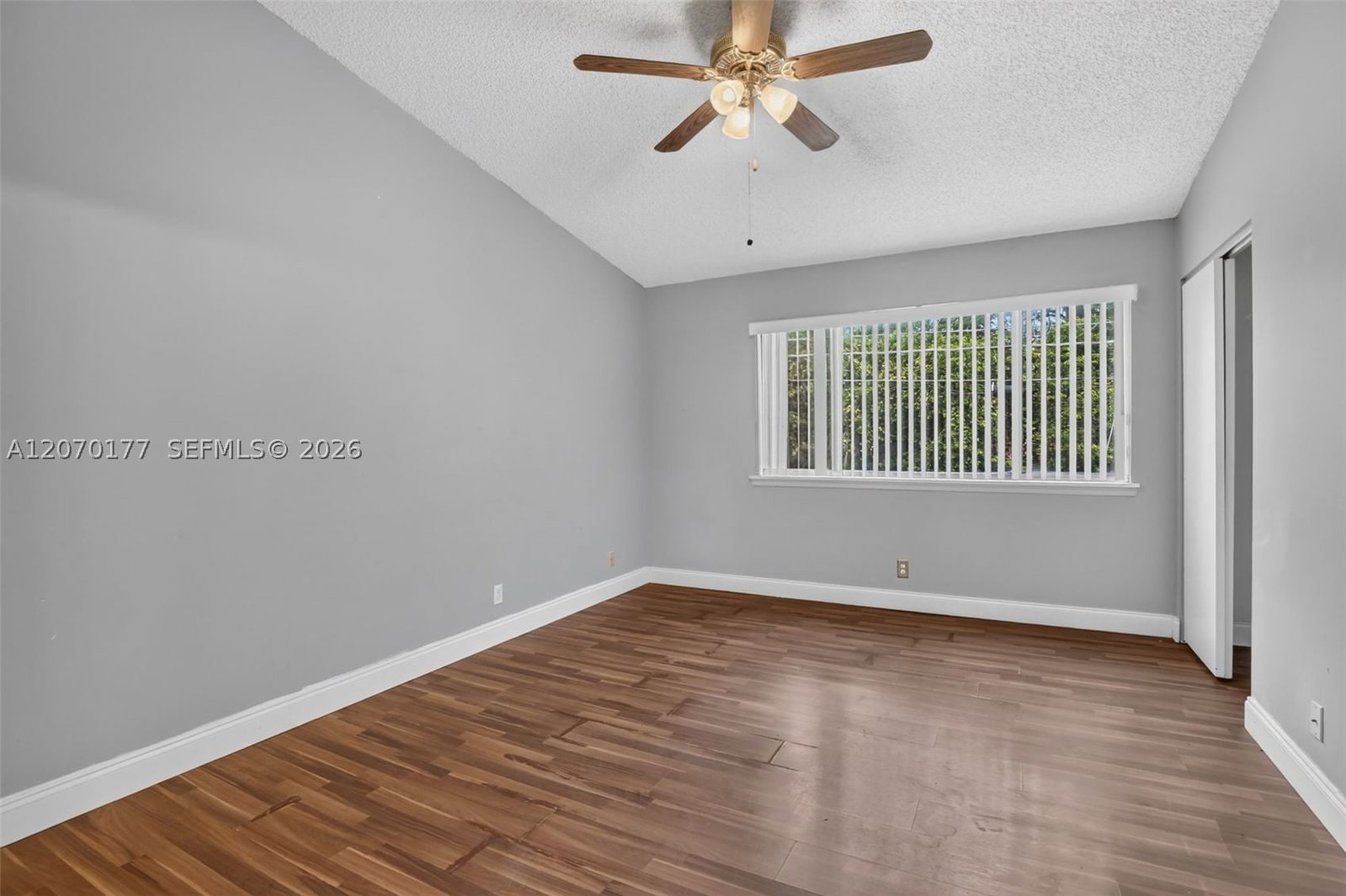 Real estate property located at 4902 31st Ter, Broward, Banyan Oakridge Commercia, Dania Beach, FL