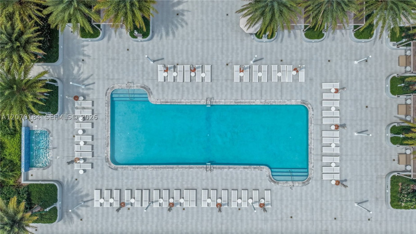 Real estate property located at 2411 Laguna Cir #1402, Miami-dade, One Park Tower, Miami, FL
