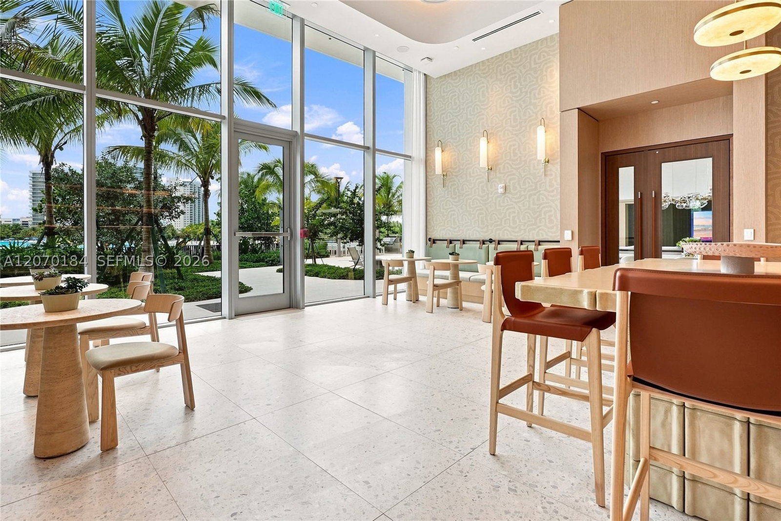 Real estate property located at 2411 Laguna Cir #1402, Miami-dade, One Park Tower, Miami, FL