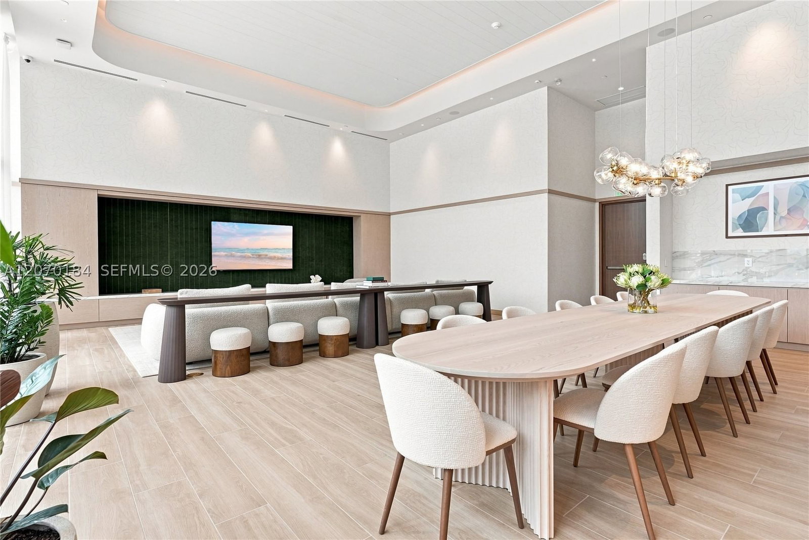 Real estate property located at 2411 Laguna Cir #1402, Miami-dade, One Park Tower, Miami, FL
