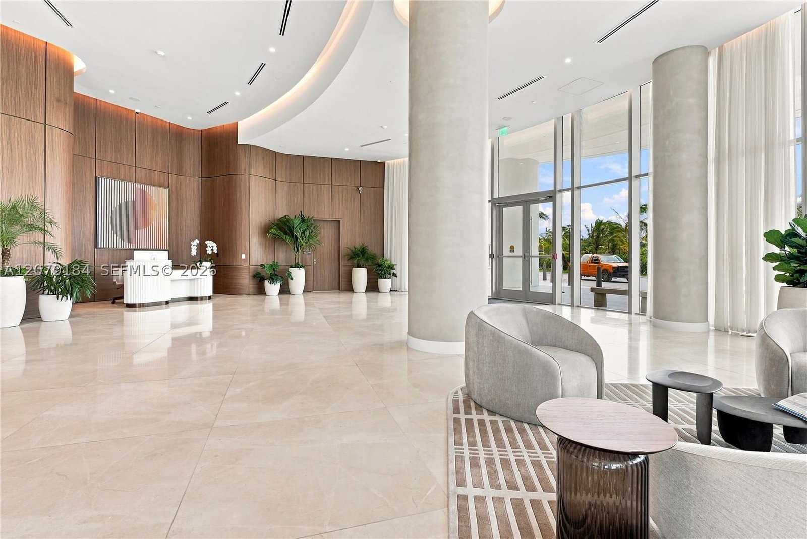 Real estate property located at 2411 Laguna Cir #1402, Miami-dade, One Park Tower, Miami, FL