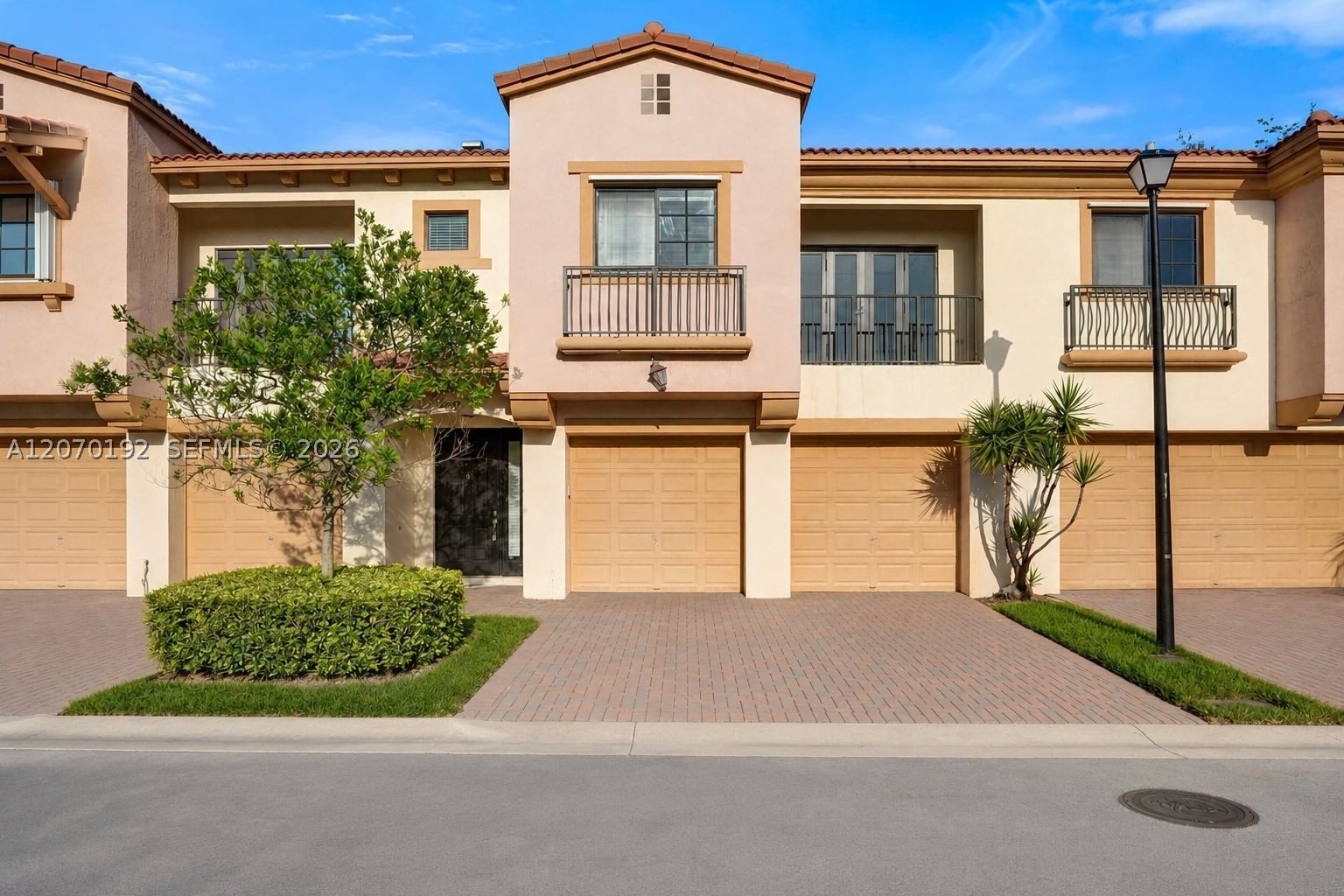 Real estate property located at 6079 Grand Cypress Cir W, Broward, Grand Cypress, Coconut Creek, FL