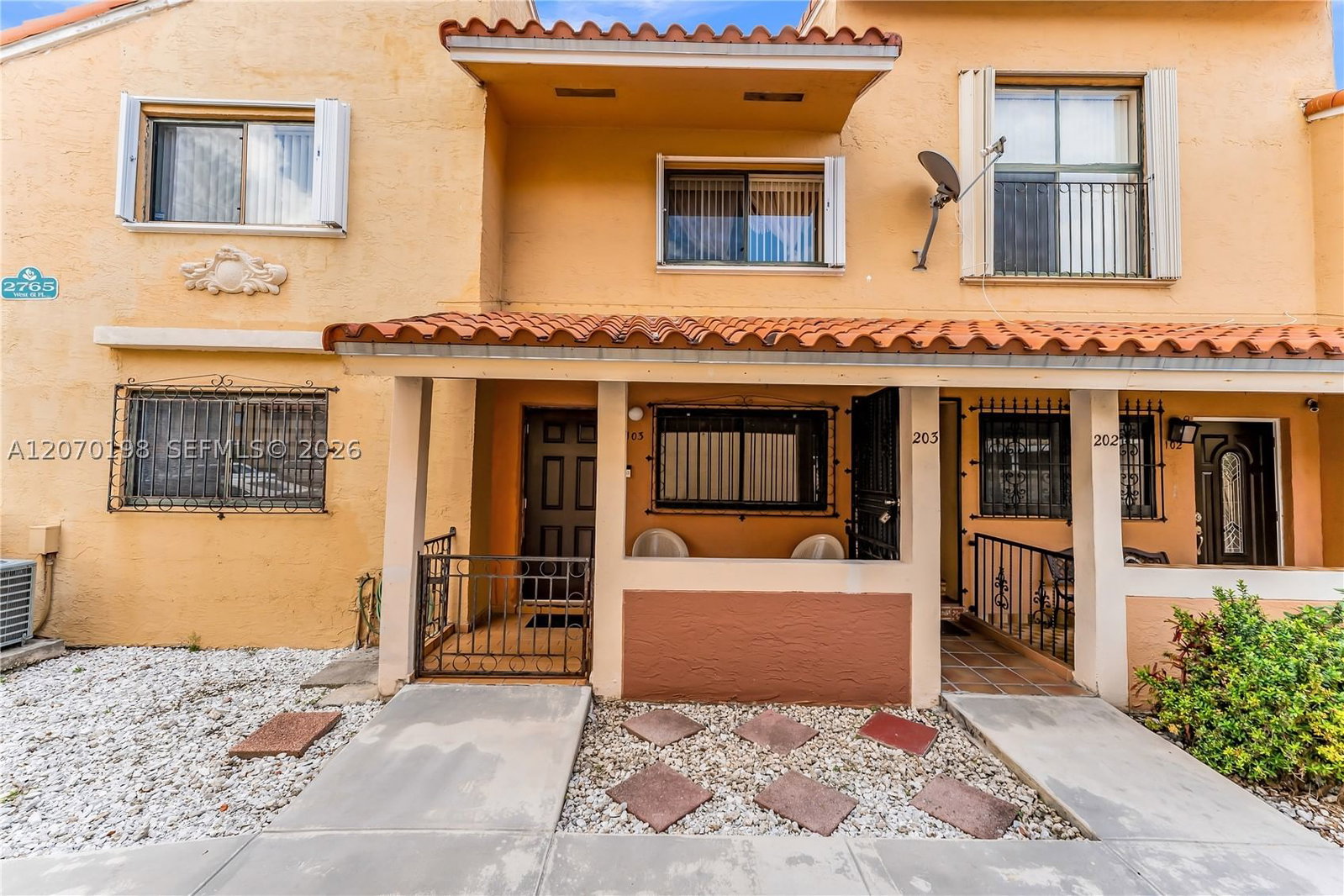 Real estate property located at 2765 61st Pl #103, Miami-dade, Residencial El Prado Cond, Hialeah, FL