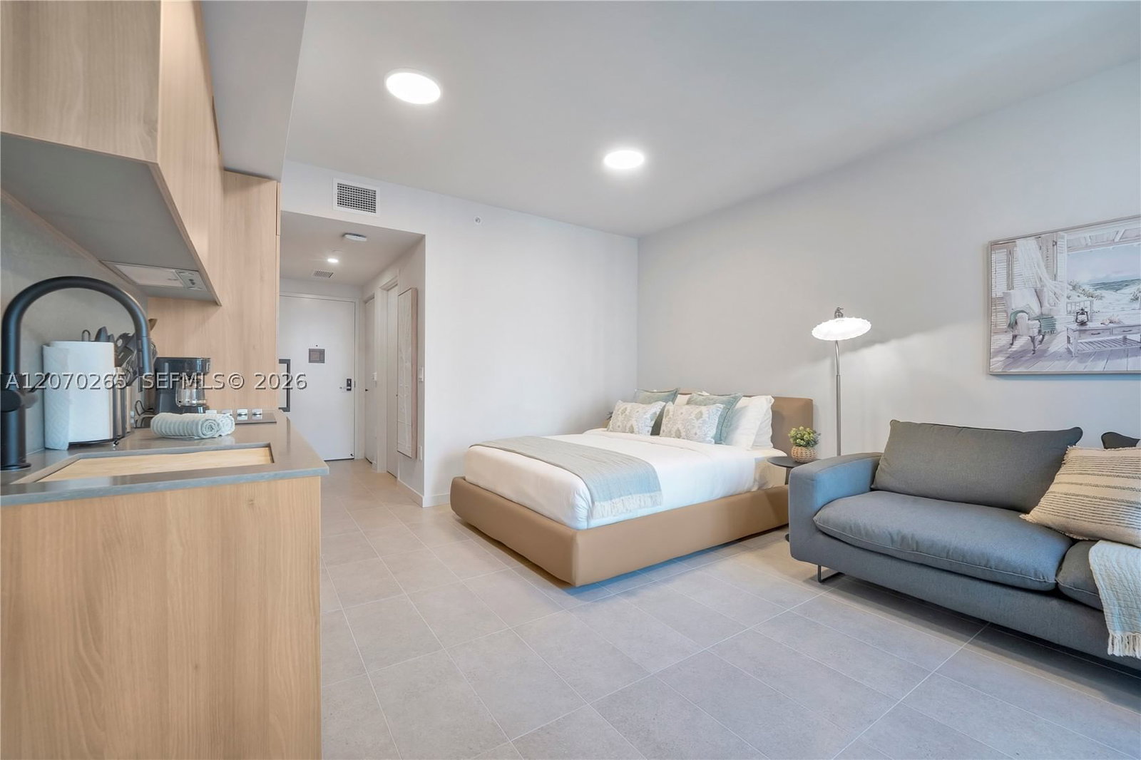Real estate property located at 121 5th St #3309, Miami-dade, 501 First Residences Condo, Miami, FL