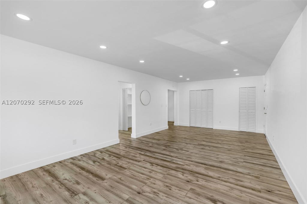 Real estate property located at 2250 Bay Dr #7, Miami-dade, Joycia Apartments Condo, Miami Beach, FL