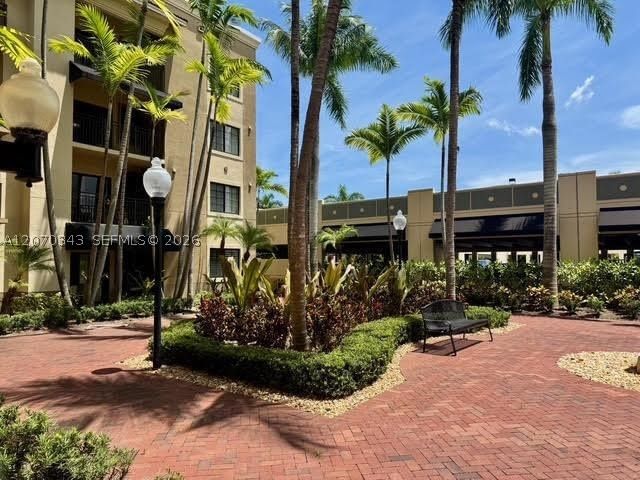 Real estate property located at 4905 Midtown Ln #2405, Palm Beach, Residences At Midtown Con, Palm Beach Gardens, FL