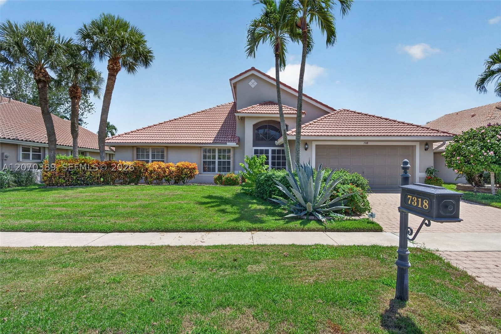 Real estate property located at 7318 Amber Falls Ln, Palm Beach, Lakeridge Falls, Boynton Beach, FL