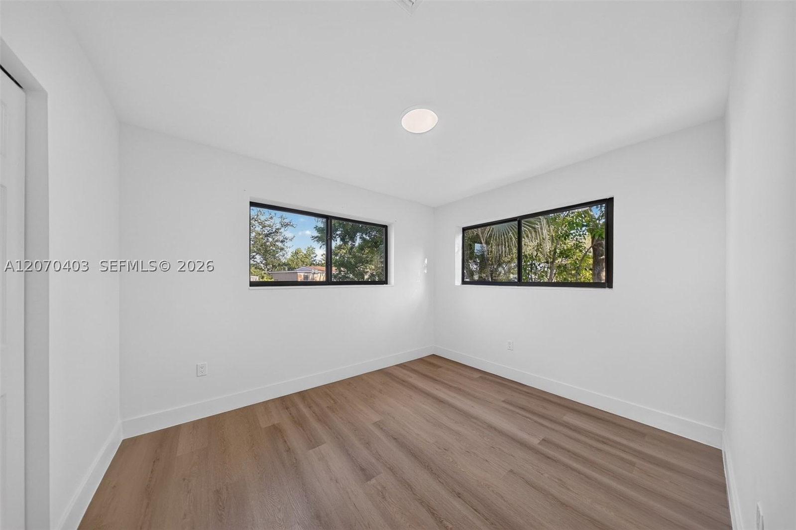 Real estate property located at 9281 Martinique Dr, Miami-dade, Pine Tree Manor Sec 2, Cutler Bay, FL