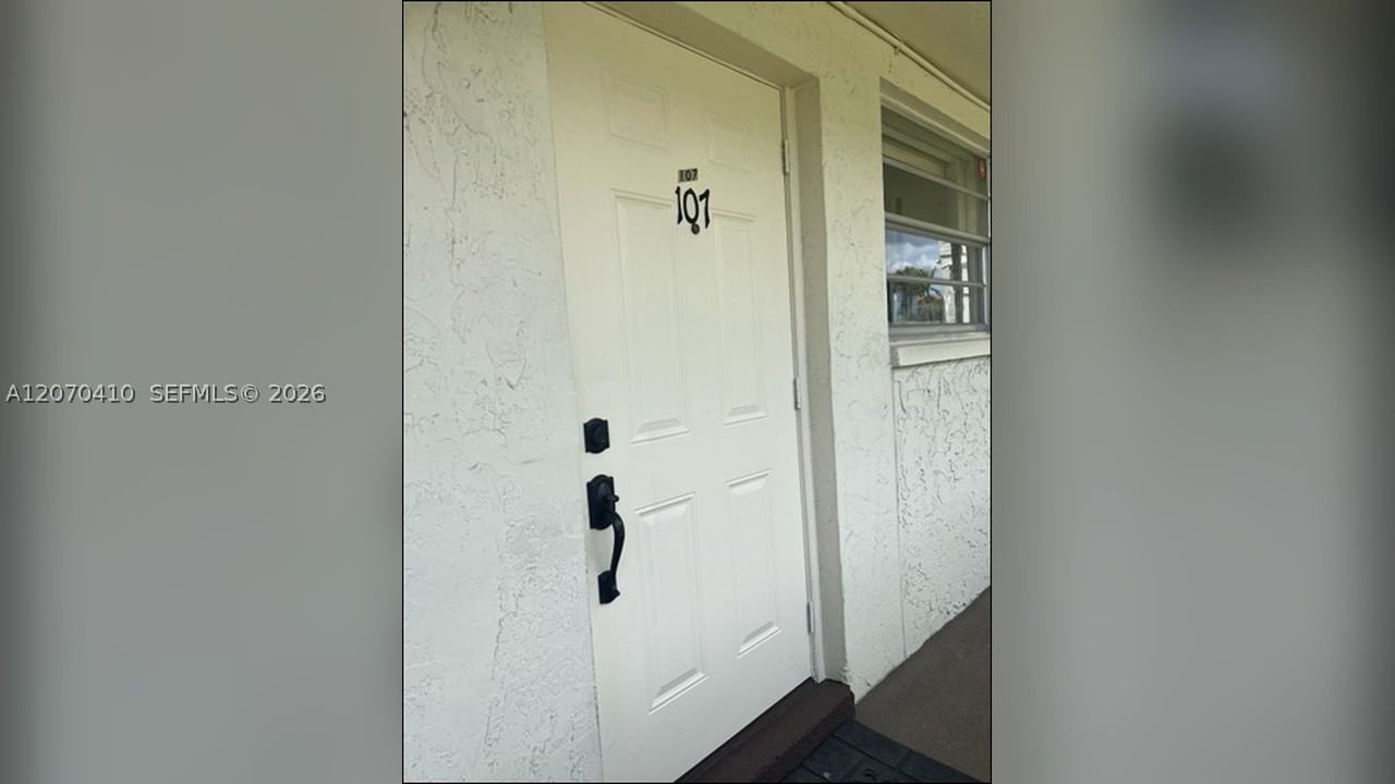 Real estate property located at 7500 17 St #107, Broward, Omega Condo No 8, Plantation, FL