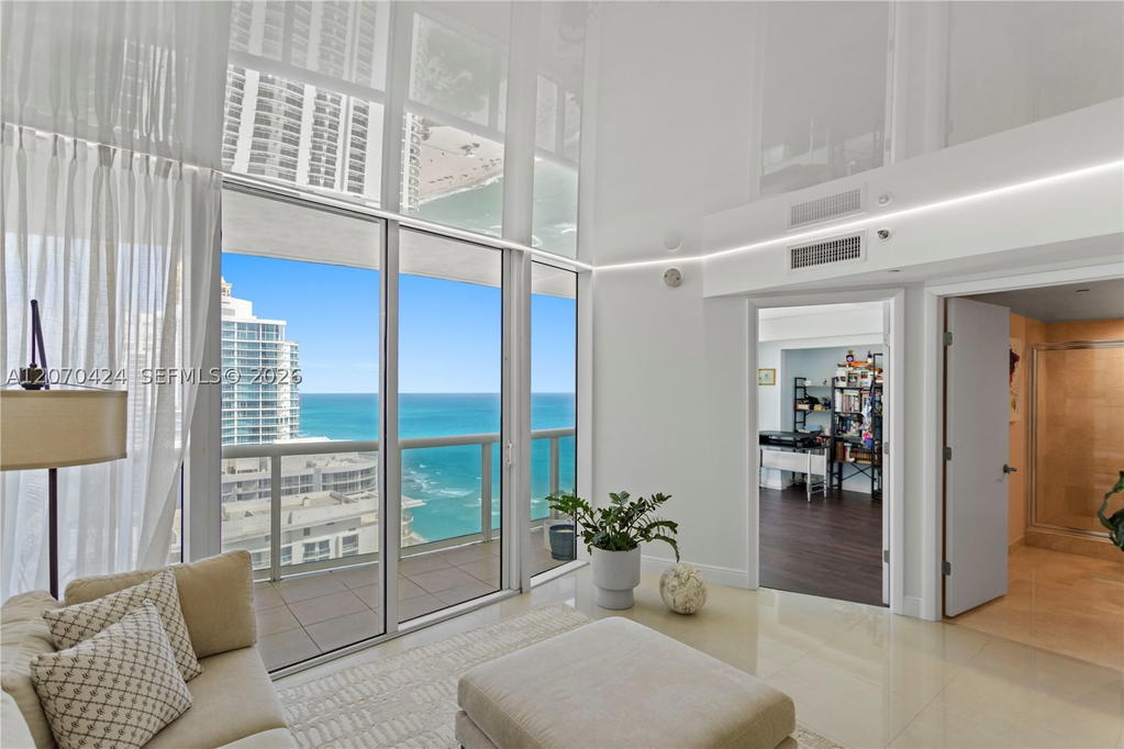 Real estate property located at 17201 Collins Ave #3502, Miami-dade, Ocean Four Condo, Sunny Isles Beach, FL