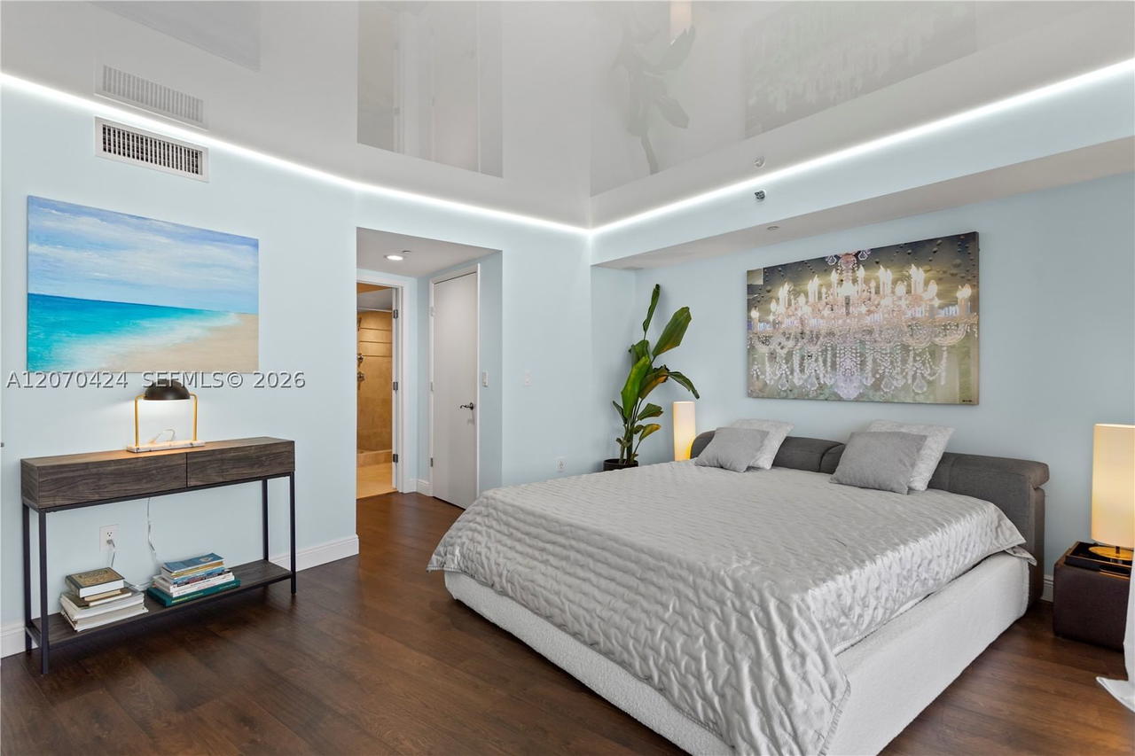 Real estate property located at 17201 Collins Ave #3502, Miami-dade, Ocean Four Condo, Sunny Isles Beach, FL