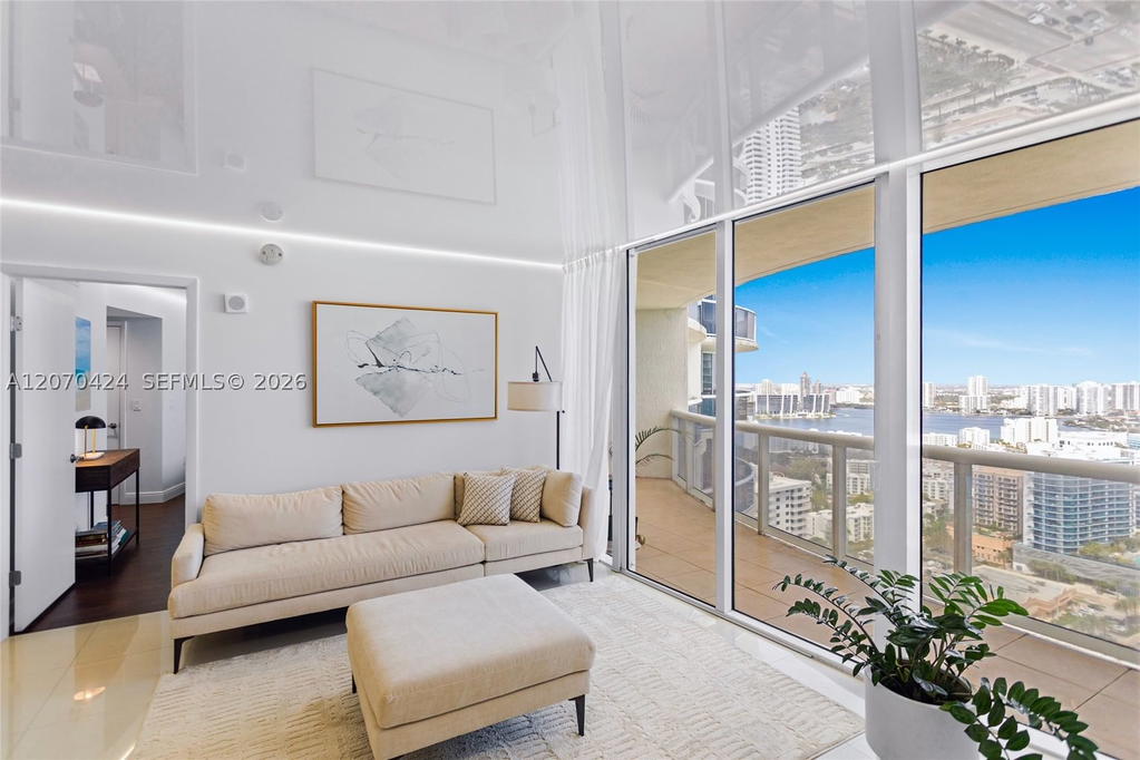 Real estate property located at 17201 Collins Ave #3502, Miami-dade, Ocean Four Condo, Sunny Isles Beach, FL
