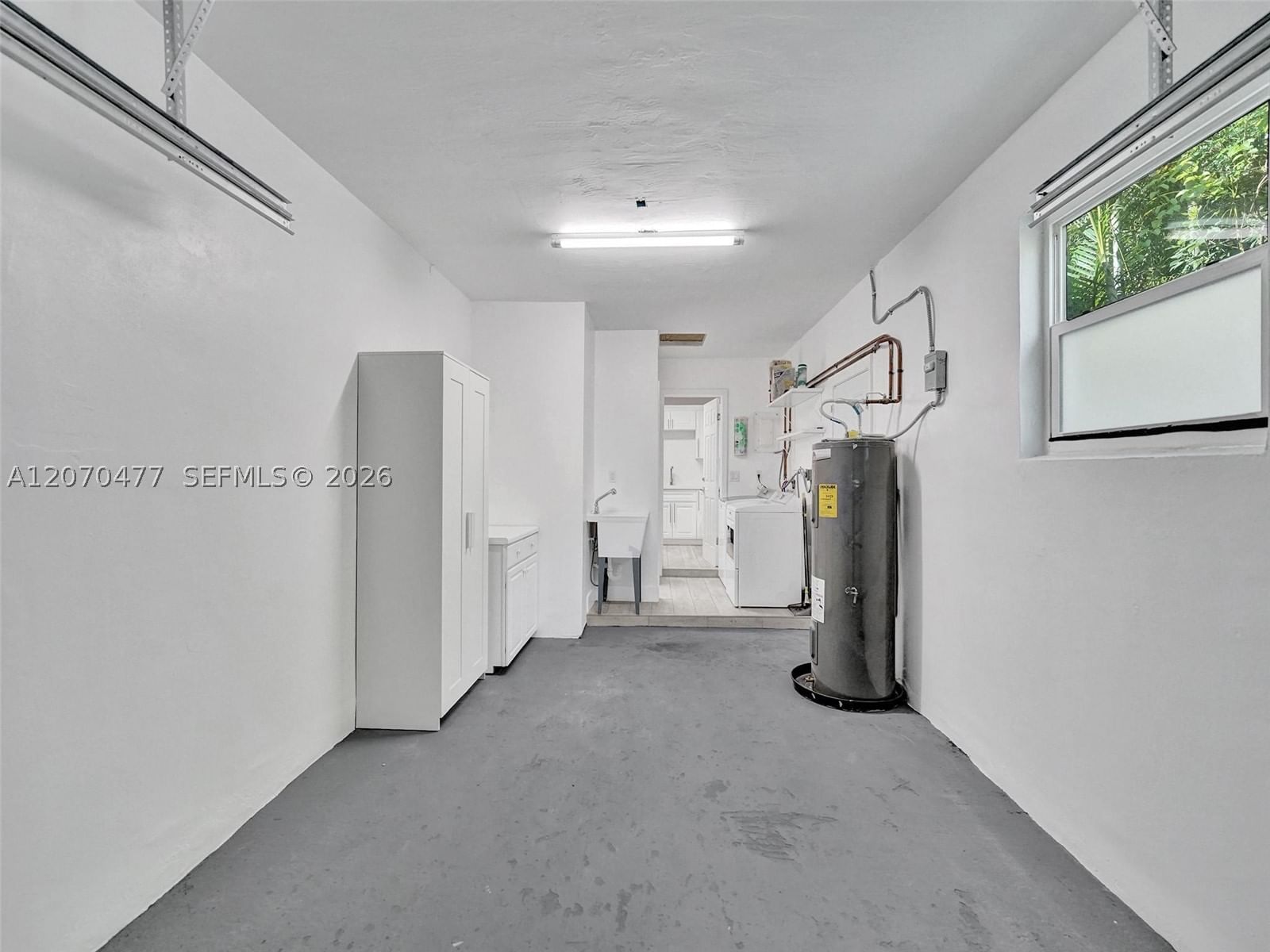 Real estate property located at 2446 Fillmore St, Broward, Hollywood Little Ranches, Hollywood, FL