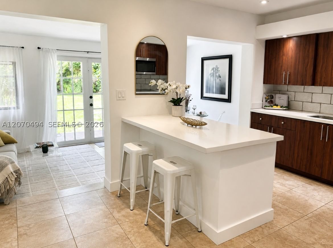 Real estate property located at 585 121st St, Miami-dade, Biscayne Park Estates, North Miami, FL
