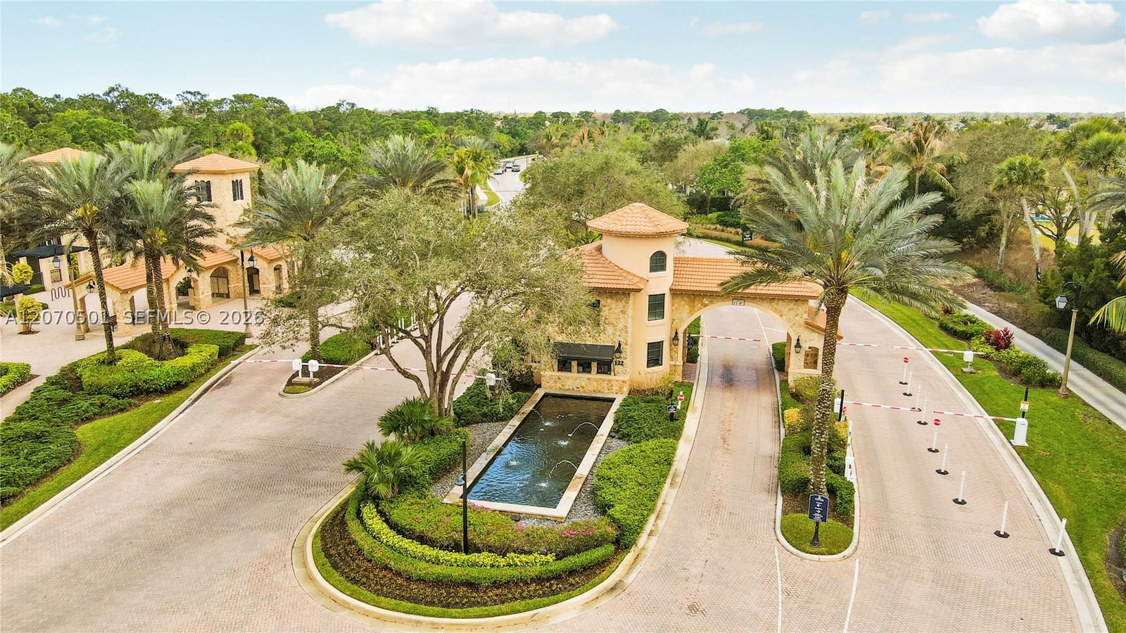 Real estate property located at 431 Castalina Ct, Palm Beach, Jupiter Country Club Pod, Jupiter, FL
