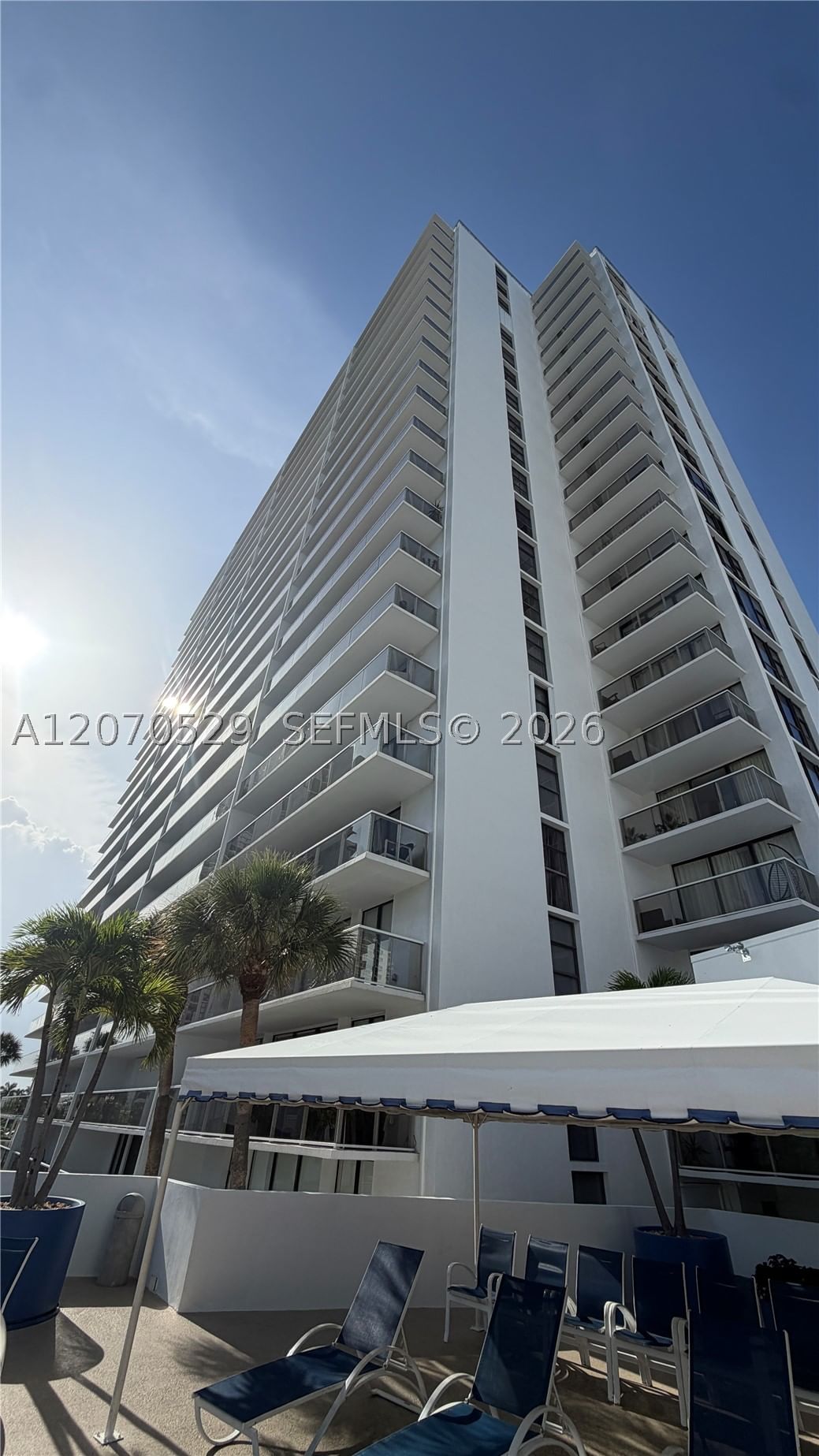 Real estate property located at 3701 Country Club Dr #304, Miami-dade, Flamenco Condo Tower I, Aventura, FL