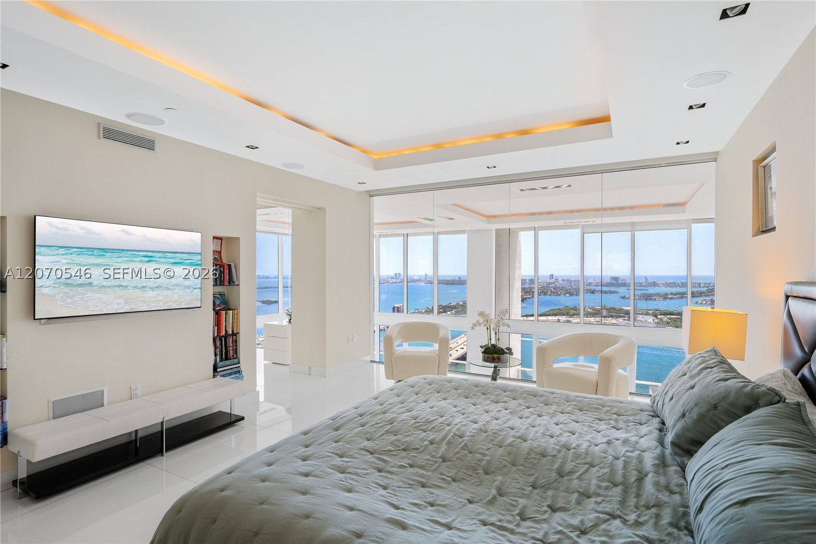 Real estate property located at 1040 Biscayne Blvd #4403, Miami-dade, Ten Museum Pk Residential, Miami, FL