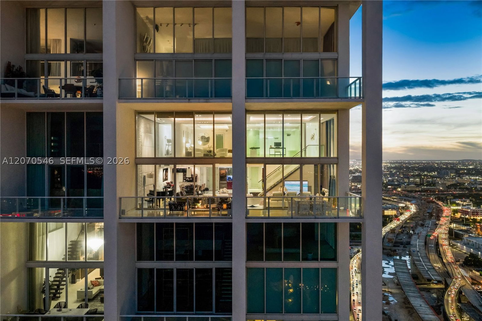 Real estate property located at 1040 Biscayne Blvd #4403, Miami-dade, Ten Museum Pk Residential, Miami, FL