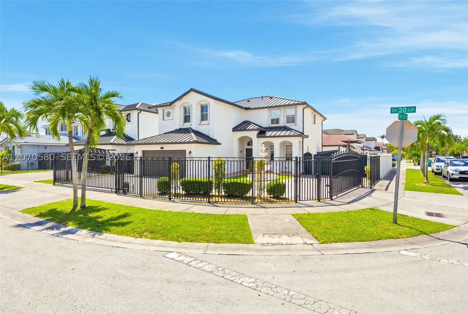 Real estate property located at 15154 20th Ln, Miami-dade, Grand Lakes Phase Iii, Miami, FL