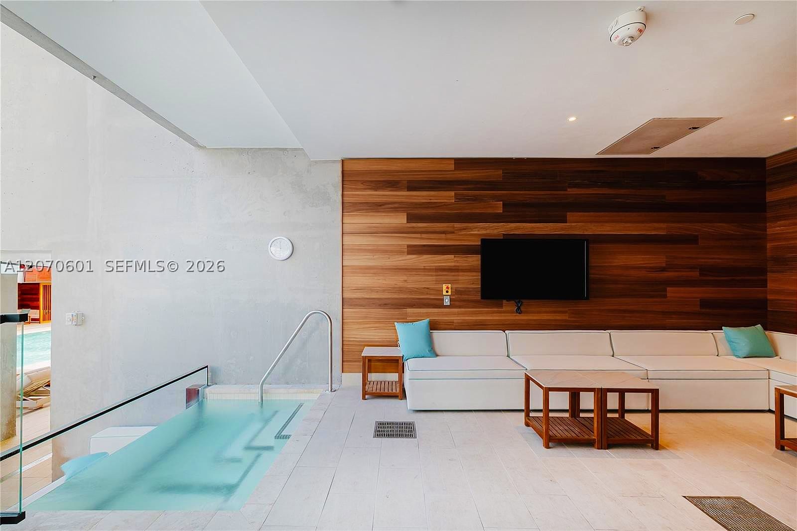 Real estate property located at 20 11 ST #2407, Miami-dade, Eleven Residences, Miami, FL