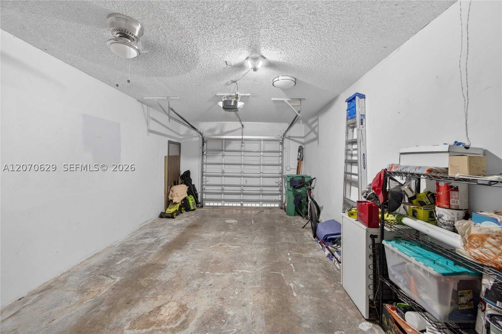 Real estate property located at 8210 96th Ct, Miami-dade, Hidden Lake At Kendall, Miami, FL
