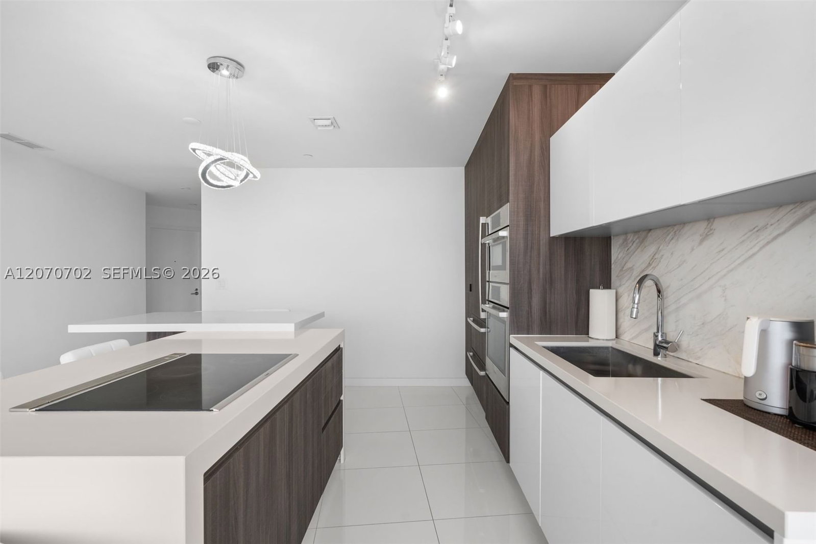 Real estate property located at 851 1st Ave #1610, Miami-dade, Paramount Miami Worldcent, Miami, FL