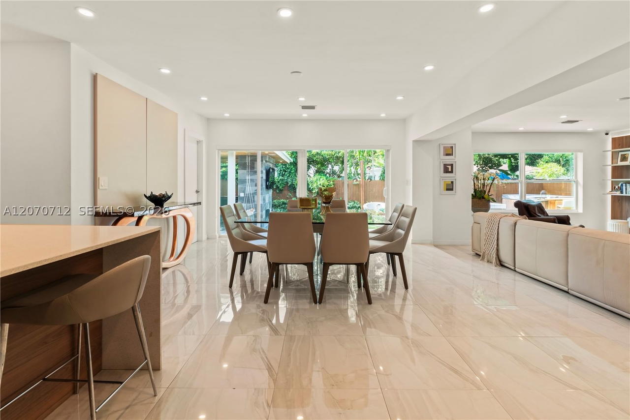 Real estate property located at 221 44th St, Miami-dade, Brentwood, Miami, FL