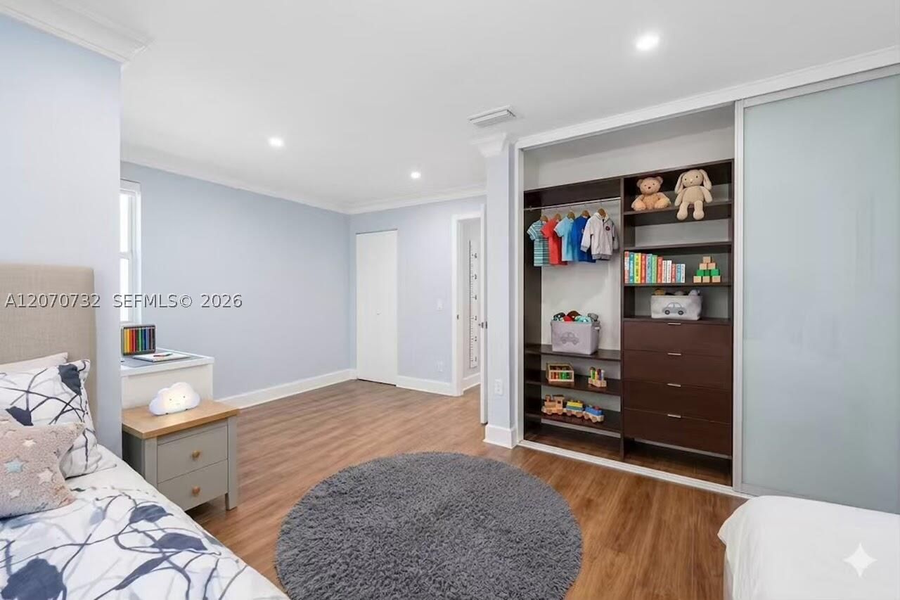 Real estate property located at 2558 206th Ter, Miami-dade, River Parc Estates, Miami, FL