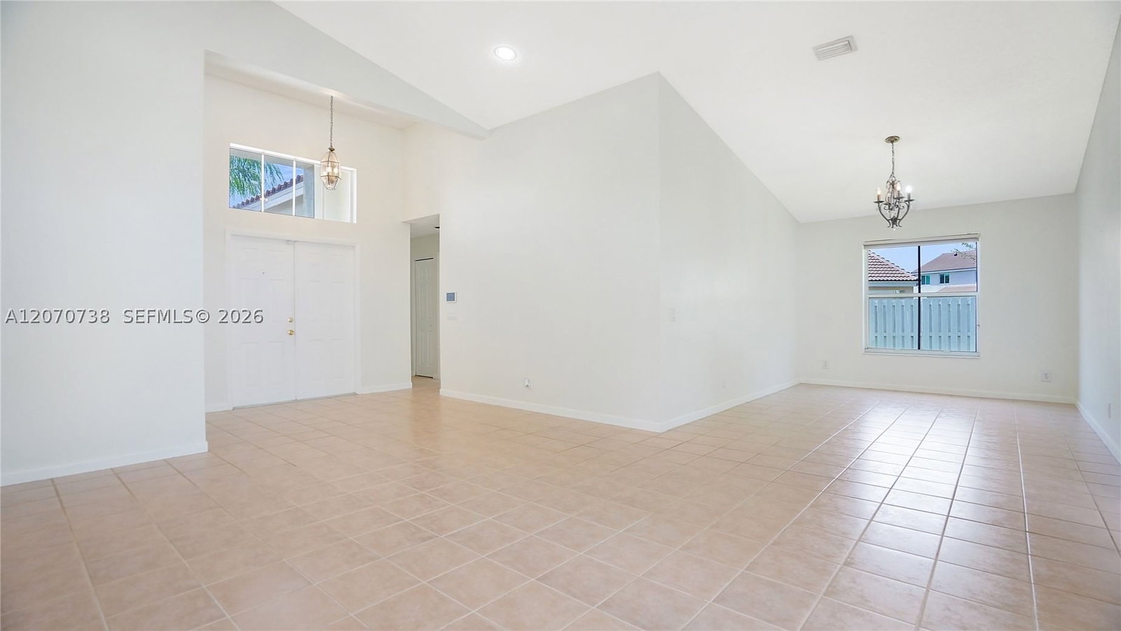 Real estate property located at 1064 Cedar Falls Dr, Broward, Sector 3 - Parcels C D E, Weston, FL
