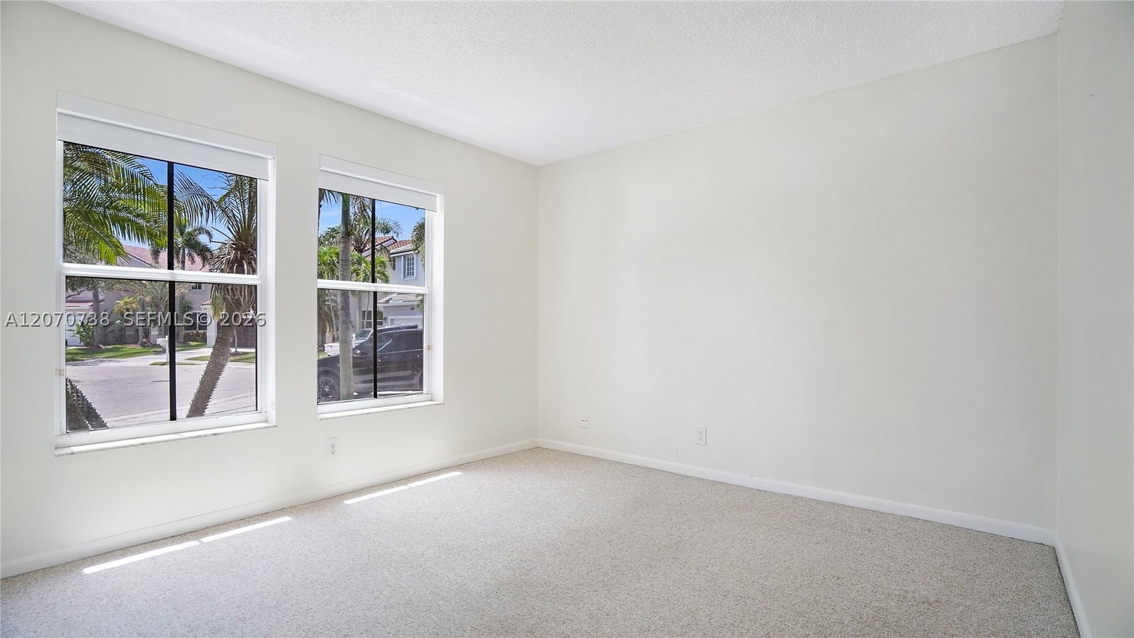 Real estate property located at 1064 Cedar Falls Dr, Broward, Sector 3 - Parcels C D E, Weston, FL
