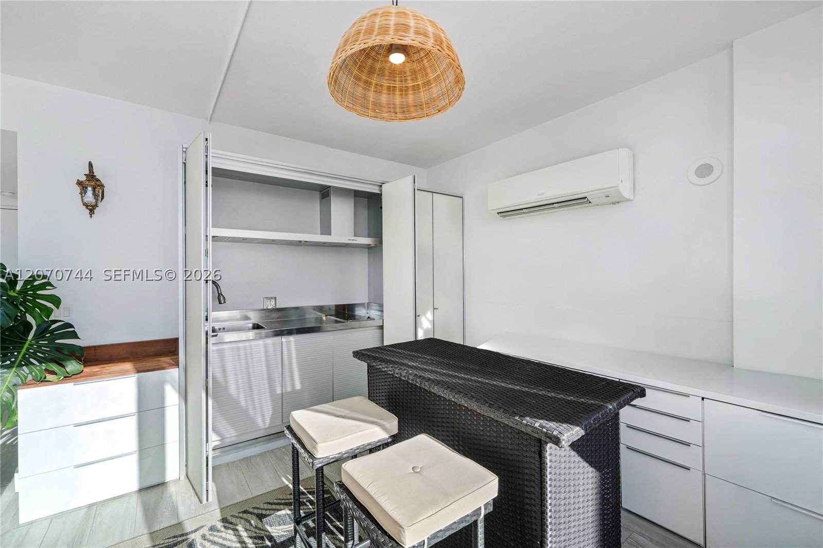 Real estate property located at 1040 Biscayne Blvd #4602, Miami-dade, Ten Museum Pk Residential, Miami, FL